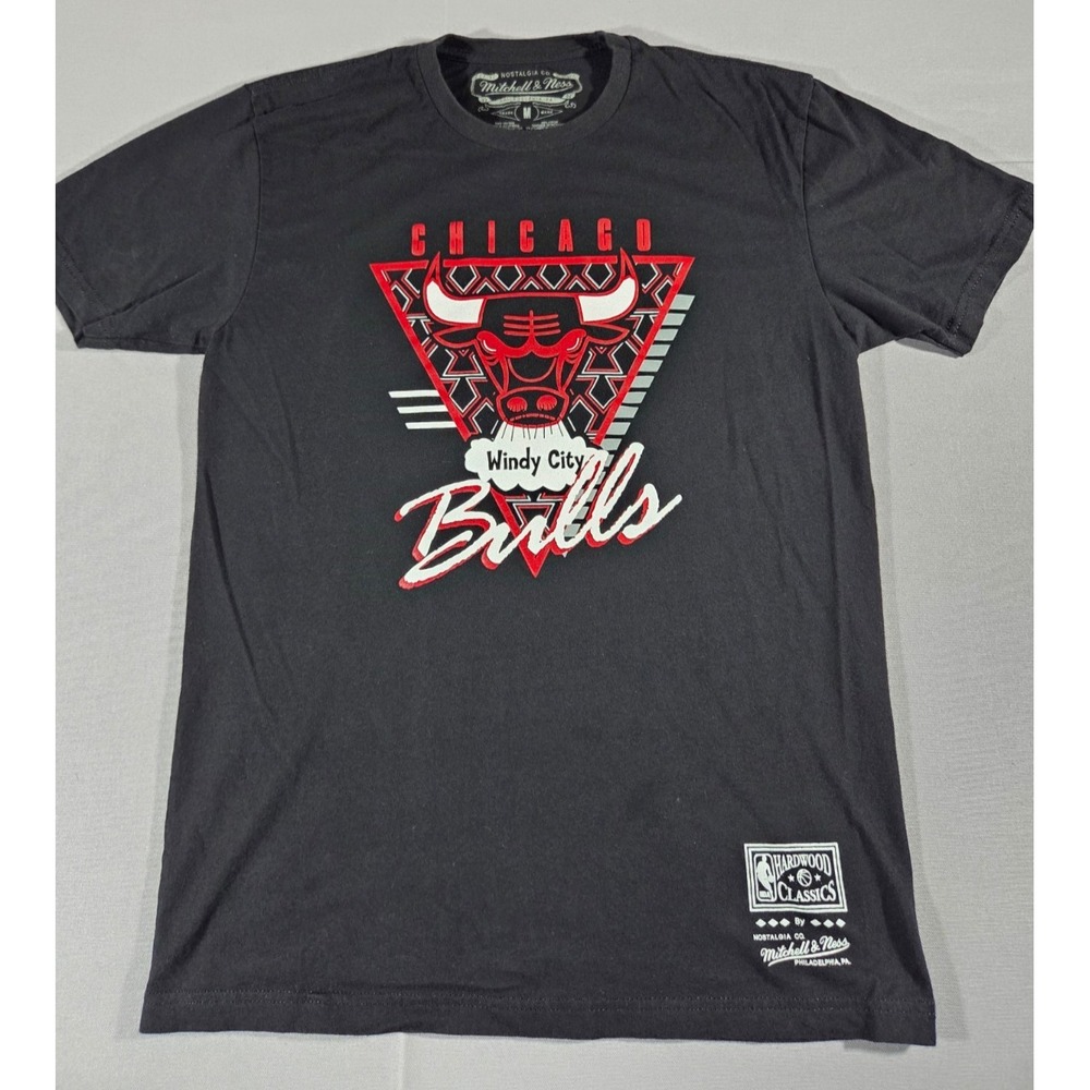 Mitchell & Ness Chicago Bulls T Shirt Mens Medium Black NBA Graphic